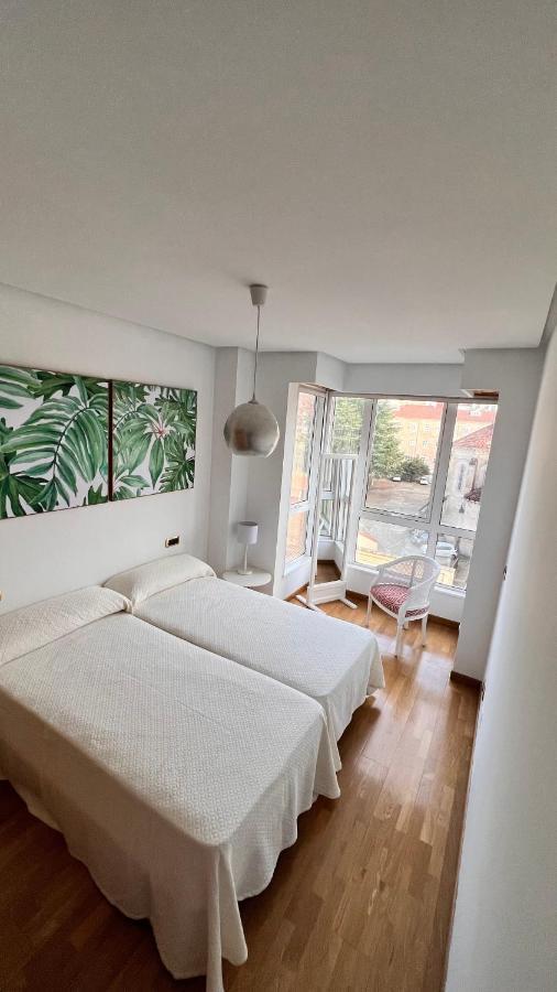 Apartamentos San Martin Ourense Centro 2 Екстериор снимка