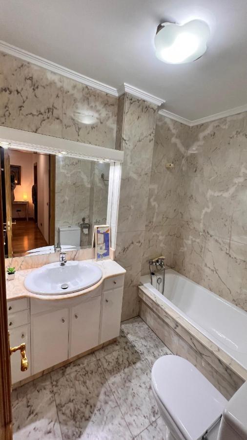 Apartamentos San Martin Ourense Centro 2 Екстериор снимка